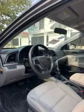 interiorFront