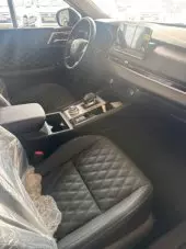 interiorFront