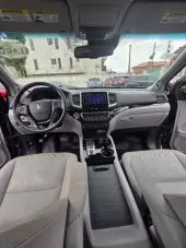 interiorFront
