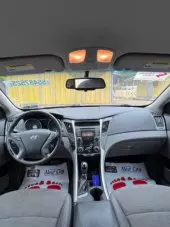 interiorFront