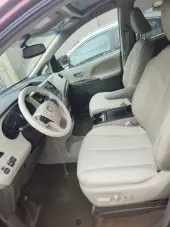 interiorFront