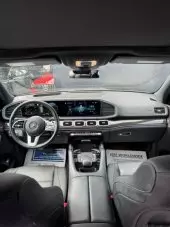 interiorFront
