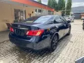 car Right Back