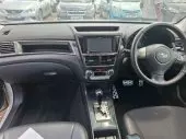 interiorFront