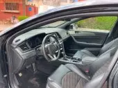 interiorFront