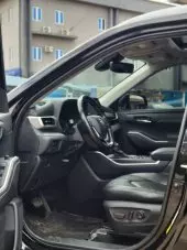 interiorFront