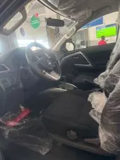 interiorFront