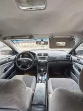 interiorFront