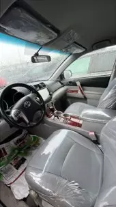interiorFront