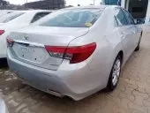 car Right Back