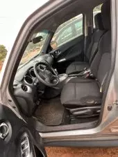 interiorFront