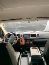 interiorFront