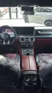 interiorFront