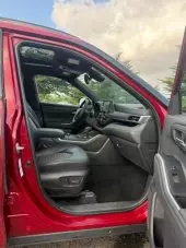 interiorFront