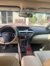 interiorFront