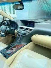 interiorFront