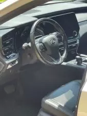 interiorFront