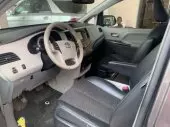 interiorFront