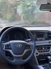 interiorFront