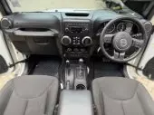 interiorFront