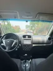 interiorFront