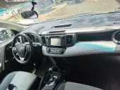 interiorFront