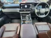interiorFront