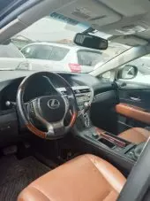 interiorFront