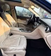 interiorFront