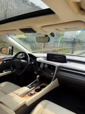 interiorFront