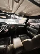 interiorFront