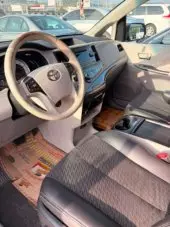 interiorFront