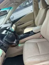 interiorFront