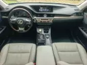 interiorFront