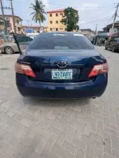 car Right Back