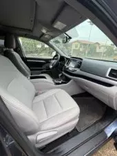 interiorFront