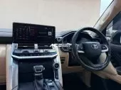 interiorFront