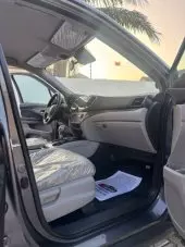 interiorFront