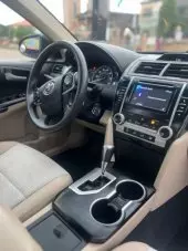 interiorFront