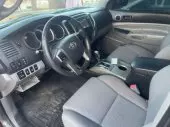 interiorFront