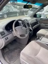 interiorFront
