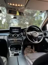 interiorFront