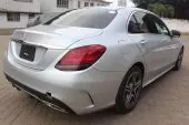 car Right Back