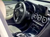 interiorFront