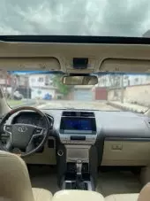 interiorFront