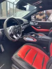 interiorFront