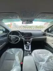 interiorFront
