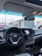 interiorFront