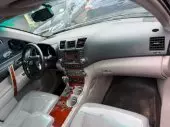 interiorFront