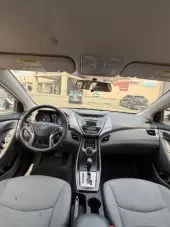 interiorFront